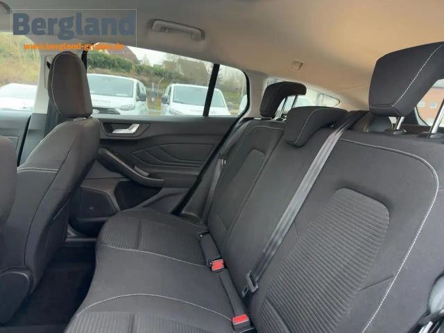 Ford Focus EcoBoost Titanium