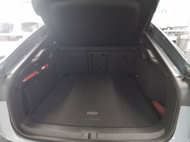 Volkswagen ID.7 286PS NP.74 AHK.AREA-VIEW.5JG.HEAD-UP.20 MASSAGE.DCC