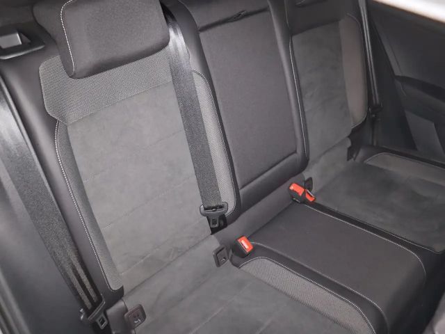 Volkswagen T-Roc 1.5 TSI DSG R-Line