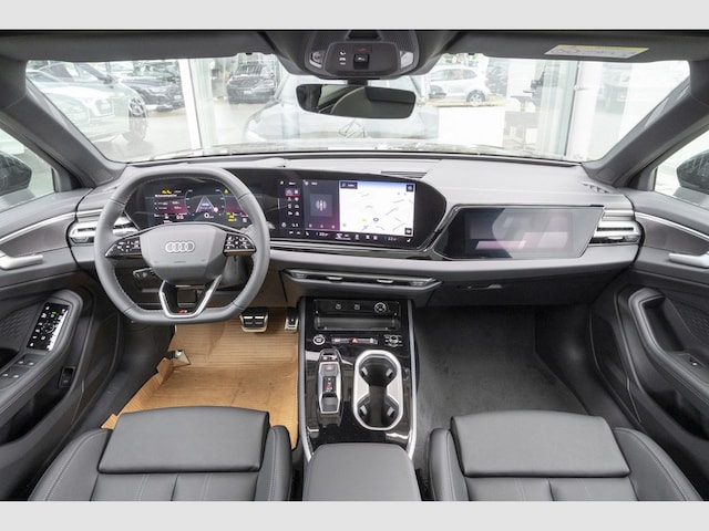 Audi A6 Avant Quattro S-Tronic