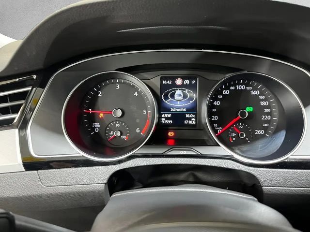 Volkswagen Passat Business DSG Variant