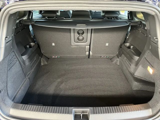 Renault Espace E-Tech Hybrid Iconic