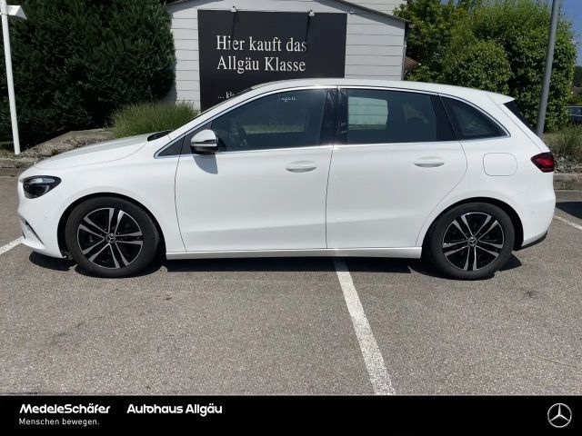 Mercedes-Benz B 180 Progressive