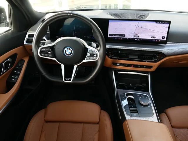 BMW 330 330e M-Sport Touring