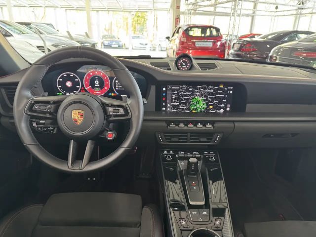 Porsche 992 4 Cabrio GTS