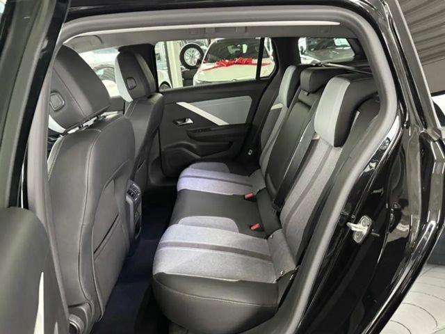 Opel Astra Elegance Sports Tourer