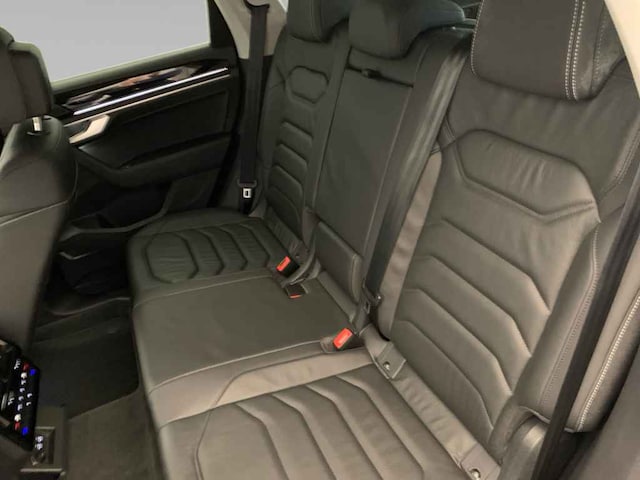 Volkswagen Touareg Touareg TDI tiptr. 4M *AHK*LEDER*LUFTF*R-CAM*NAV