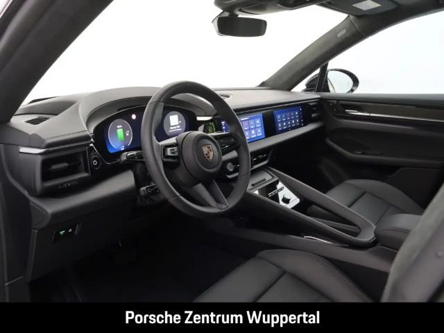 Porsche Macan 4