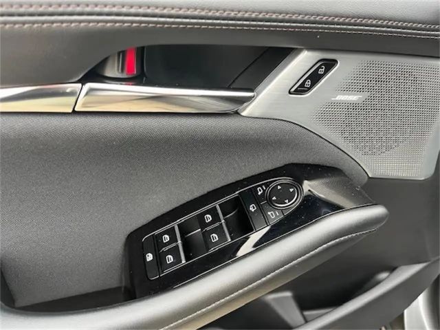 Mazda 3 Exclusive-line SkyActiv e-Skyactiv