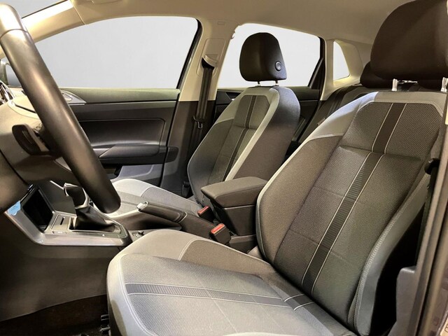 Volkswagen Polo 1.0 TSI DSG Style