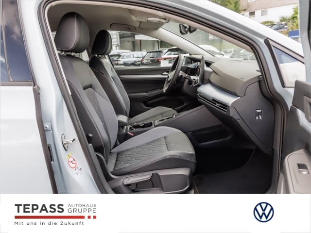 Volkswagen Golf 1.5 eTSI