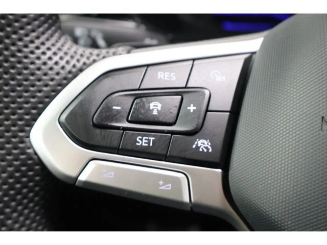 Volkswagen T-Roc 1.5 TSI Cabriolet R-Line