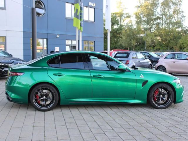 Alfa Romeo Giulia Carbon Quadrifoglio