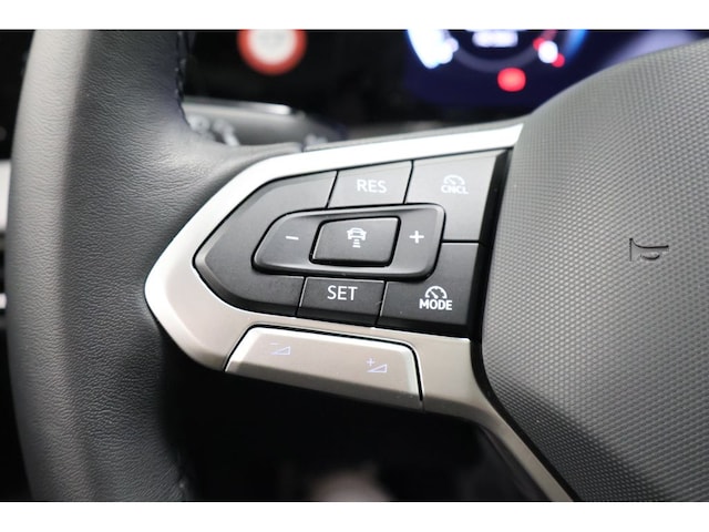 Volkswagen Golf 1.5 TSI Golf VIII