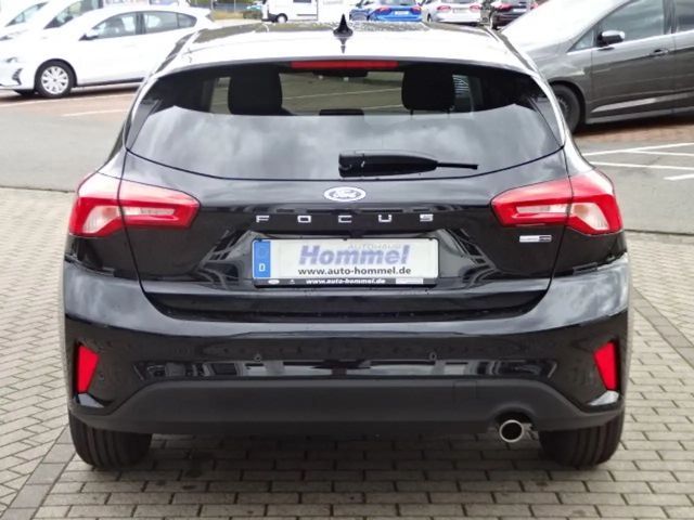 Ford Focus Cool & Connect