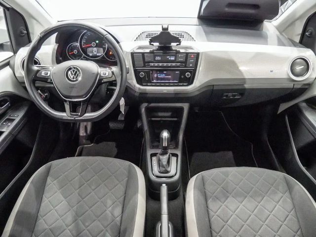 Volkswagen e-up! Plus Style