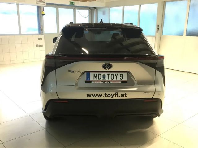 Toyota bZ4X Style Vierwielaandrijving
