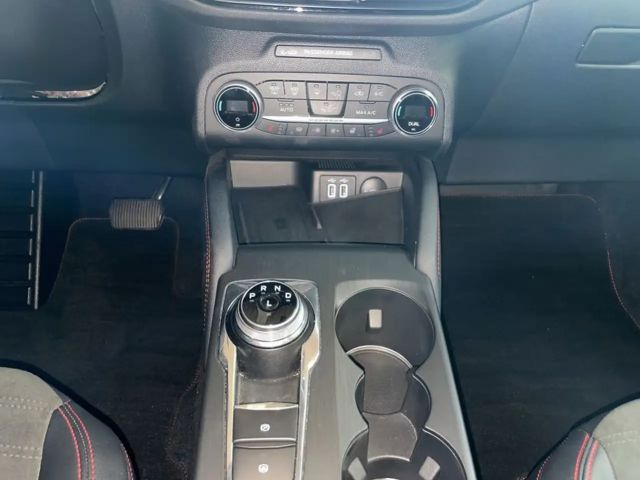 Ford Kuga Plug in Hybrid ST Line X