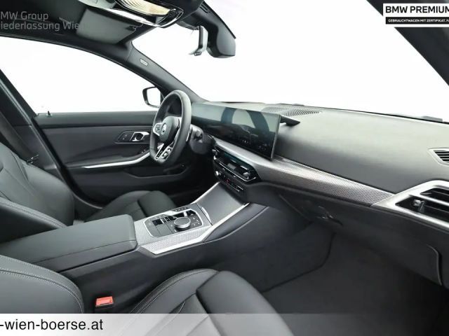 BMW 330 330e Sedan xDrive