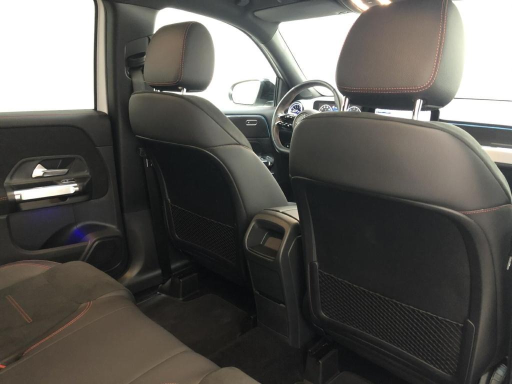 Mercedes-Benz GLB 220 4MATIC AMG Line