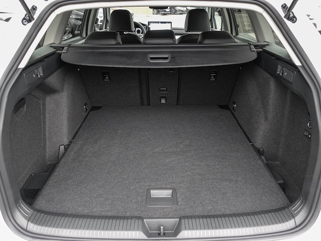 Volkswagen Golf 2.0 TDI DSG Variant