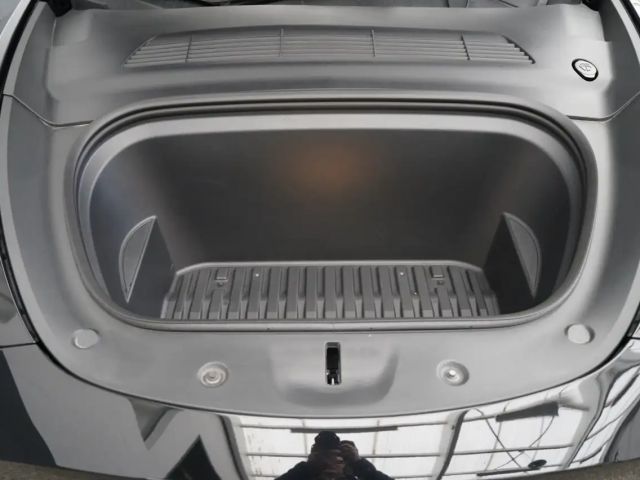 Tesla Model Y Performance