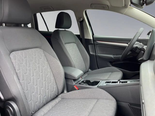 Volkswagen Golf DSG Golf VIII Life Variant