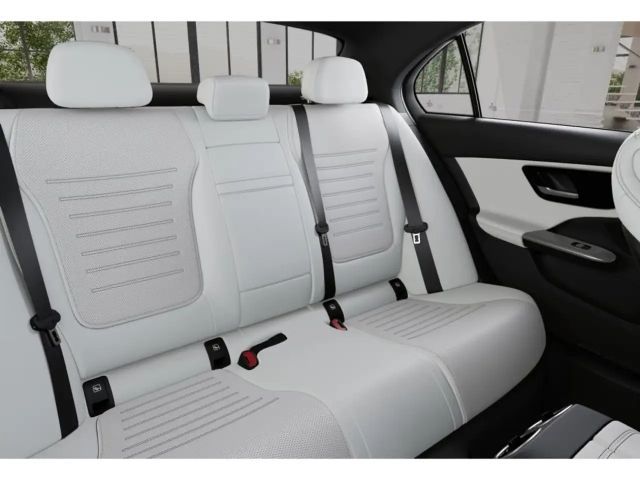 Mercedes-Benz C 200 4MATIC AMG Line Sedan