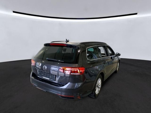 Volkswagen Passat 1.5 TSI Business DSG Variant