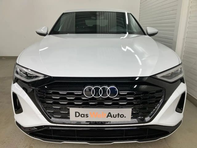 Audi Q8 e-tron 50 Business Quattro