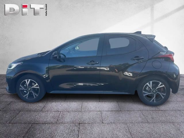 Toyota Yaris Hatchback Team D