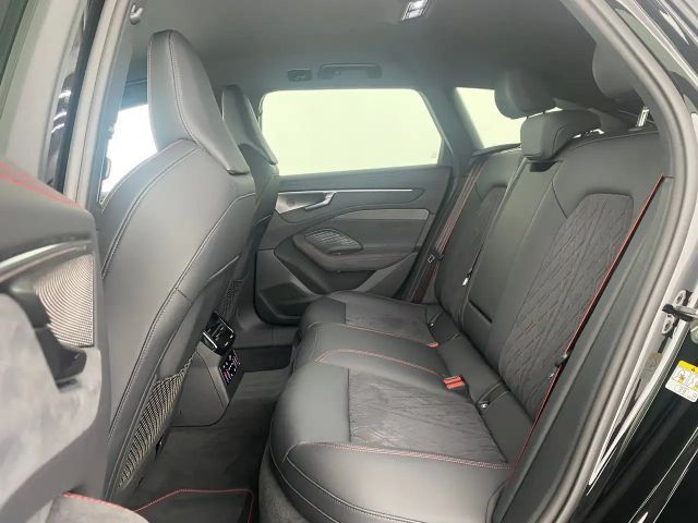 Audi A6 e-tron Quattro