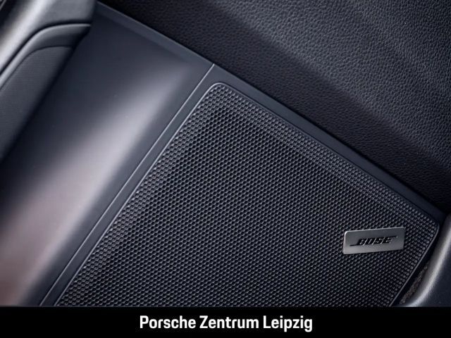 Porsche 992 Cabrio Carrera S