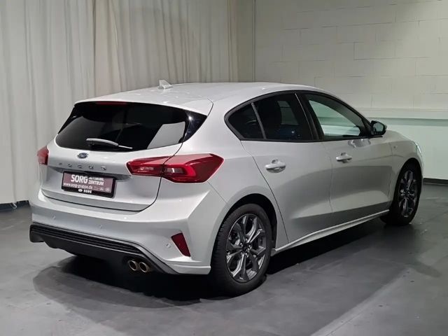 Ford Focus EcoBoost ST Line