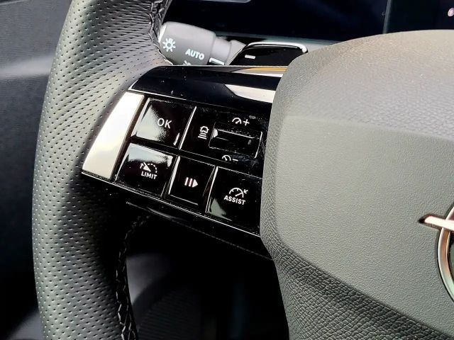 Opel Astra Sports Tourer Ultimate