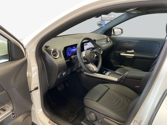 Mercedes-Benz EQA 300