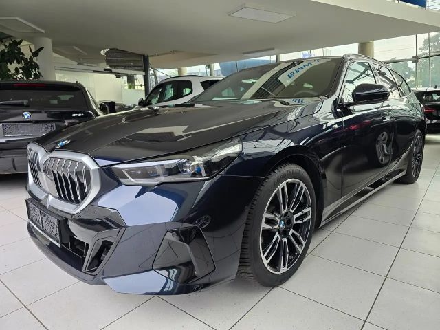 BMW 520 520d M-Sport Touring xDrive