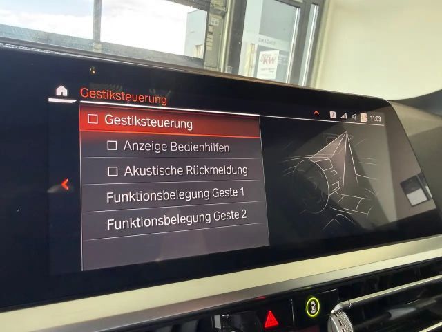 BMW 330 330e M-Sport xDrive