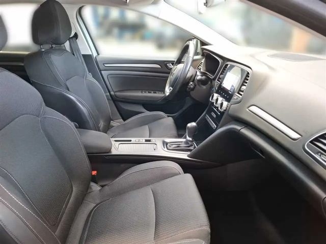 Renault Megane Business Line E-Tech