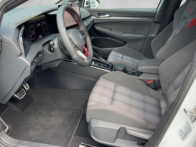 Volkswagen Golf 2.0 TSI DSG GTI