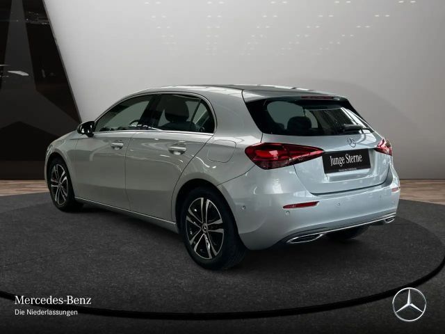 Mercedes-Benz A 200 Progressive