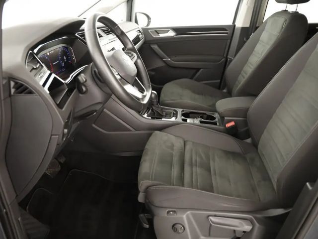 Volkswagen Touran DSG Highline