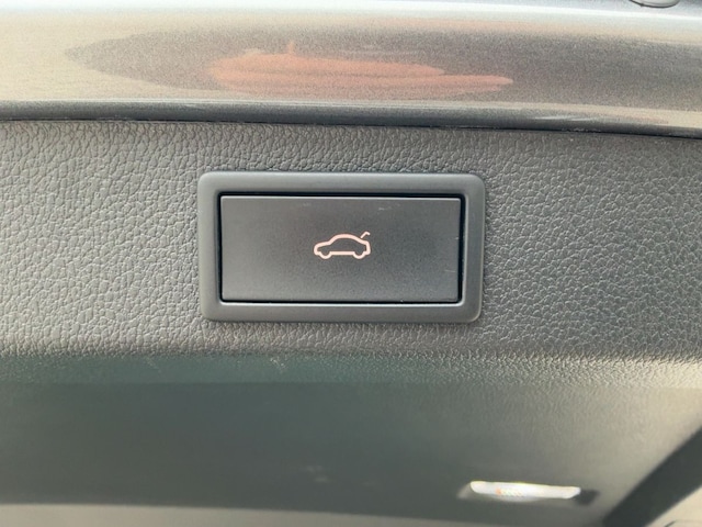 Skoda Superb 2.0 TDI Combi Sportline