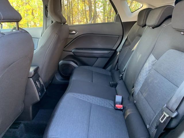 Renault Captur Evolution TCe 140