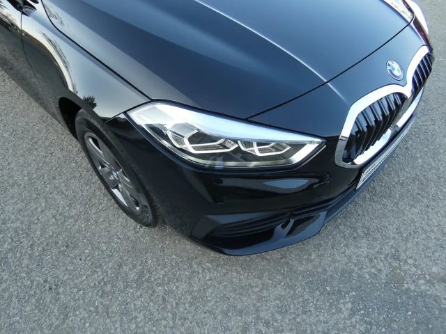 BMW 118 118i Advantage pakket Sedan
