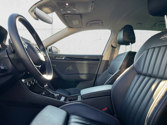 Skoda Superb 2.0 TSI Combi