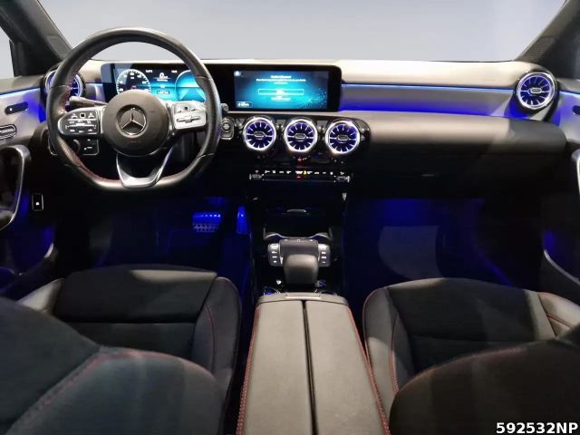 Mercedes-Benz A 250 AMG Line