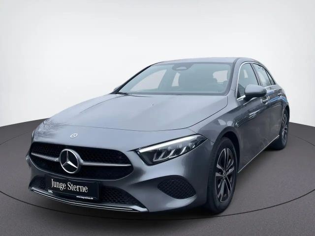 Mercedes-Benz A 200 Progressive