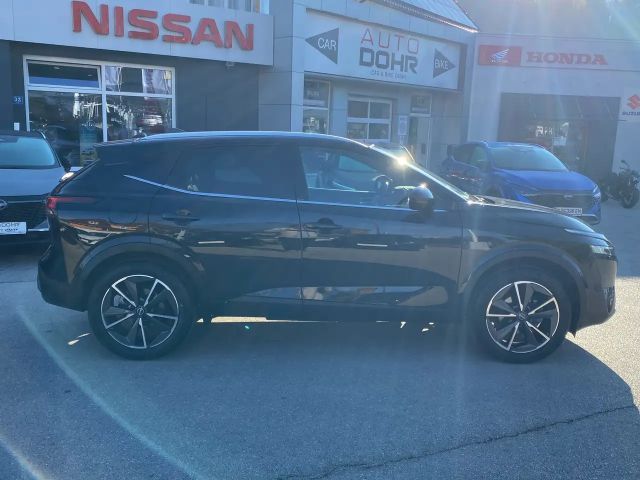 Nissan Qashqai AWD DIG-T Tekna