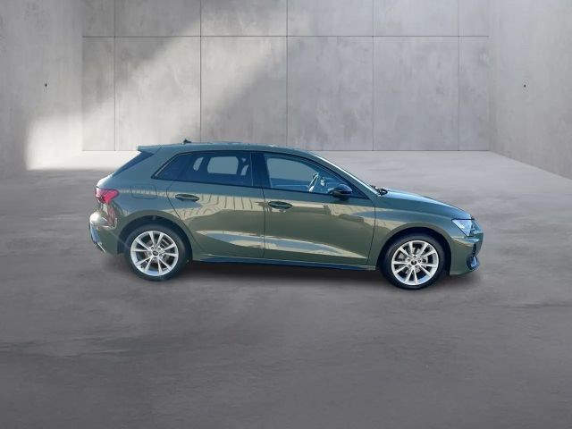 Audi A3 30 TDI S-Line Sedan